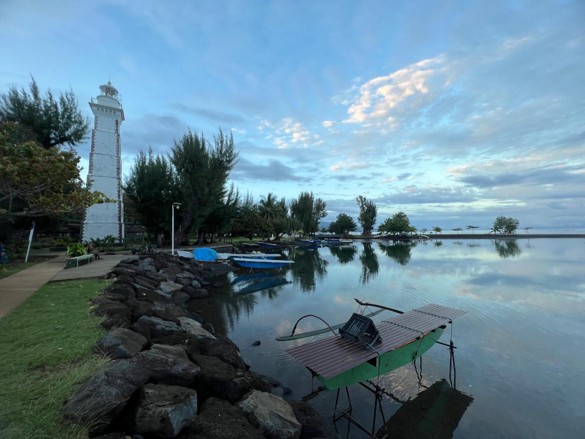 La Maison Pres Du Phare Mahina Luaran gambar